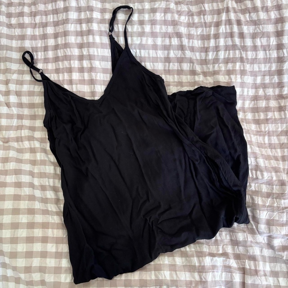 simple midi black dress